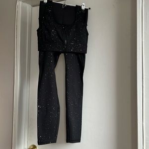 GapFit Sculpt Revolution matching leggings & bra, size S